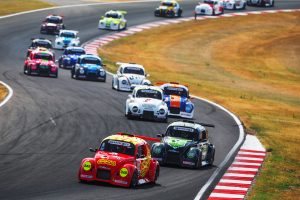 Demon Tweeks Lead Donington Park